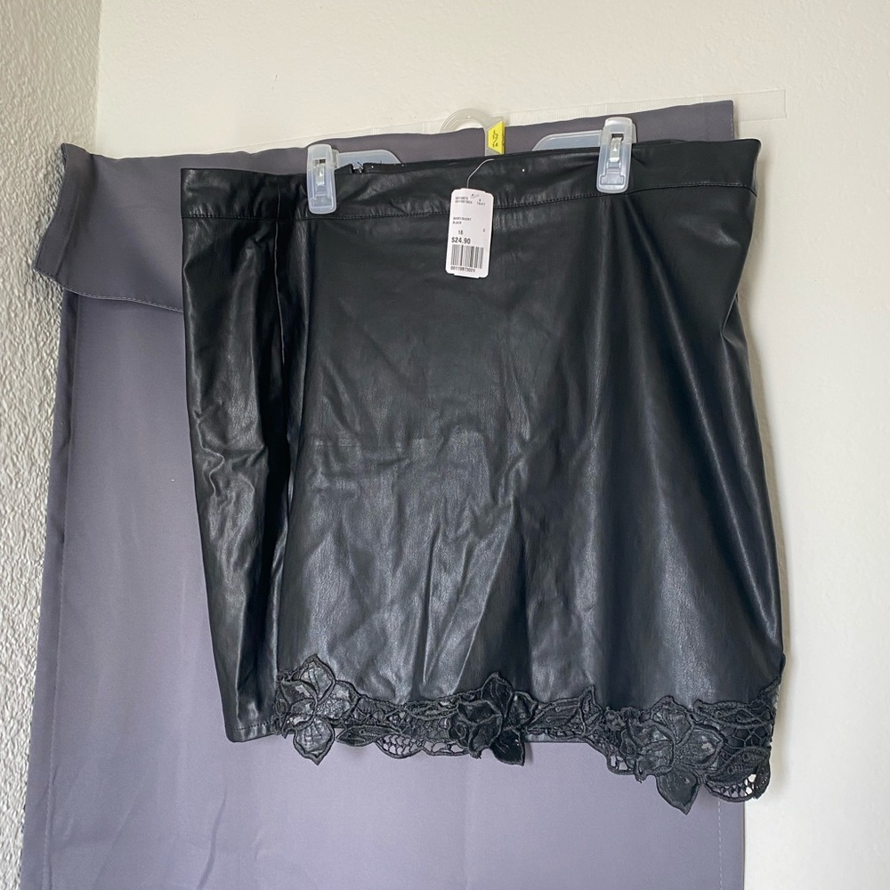 Forever 21 leather skirt